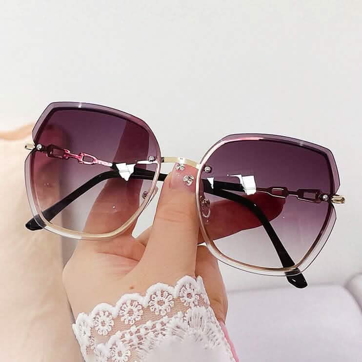 Metal Trimming Oversized Rhinestones Gradient Sun Glasses DailySale