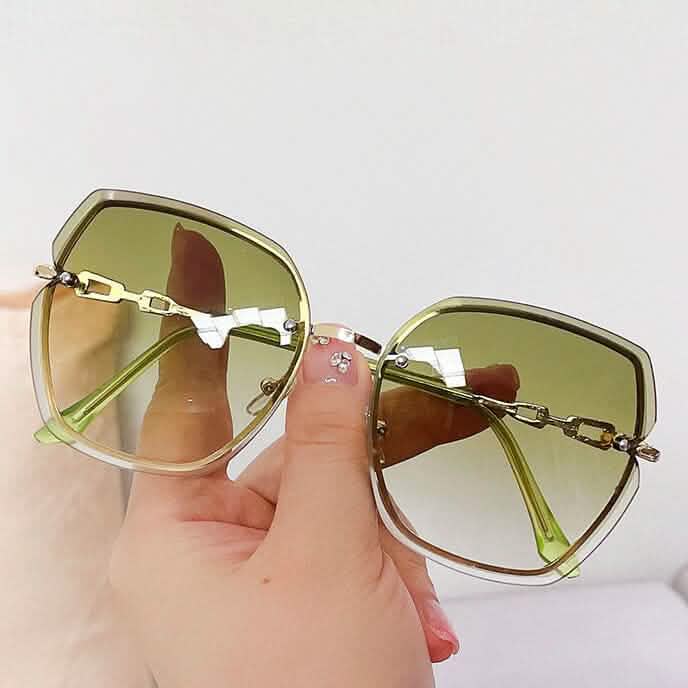 Metal Trimming Oversized Rhinestones Gradient Sun Glasses DailySale