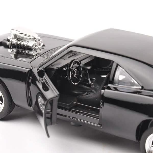 Mini Auto 1:32 The Fast and The Furious Dodge Alloy Car Toy DailySale