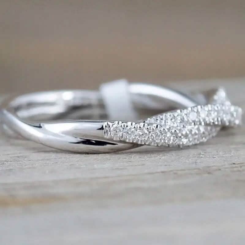 Minimalism 925 Silver Zirconia Twist Ring DailySale