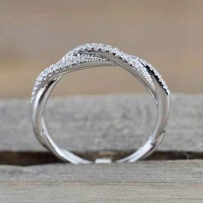 Minimalism 925 Silver Zirconia Twist Ring DailySale