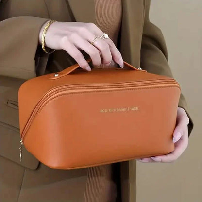 Minimalist Makeup Zipper Pouch DailySale