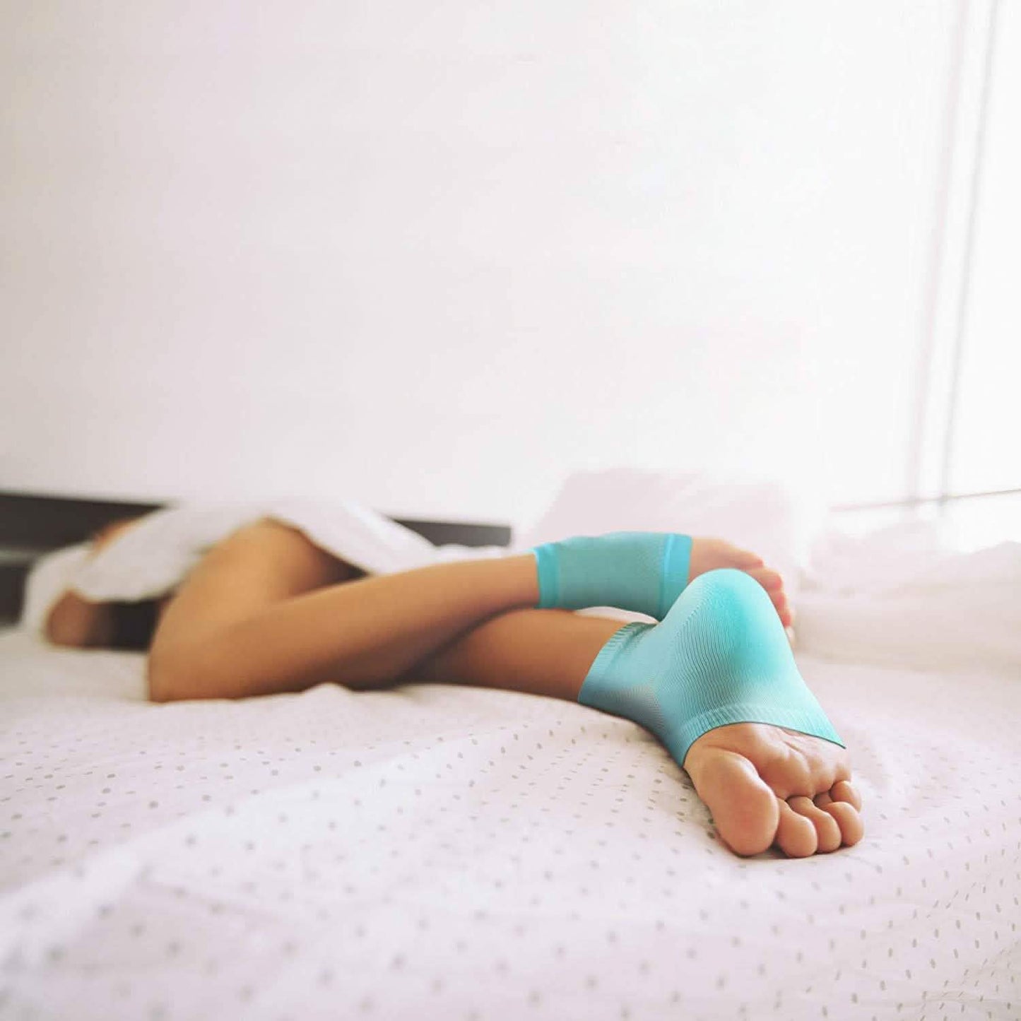 Moisturizing Spa Gel Heel Socks DailySale