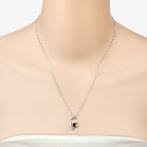 0.60 Carat Genuine Garnet .925 Sterling Silver Necklace Bids.com