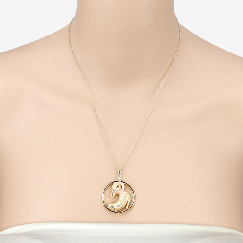 0.03 Carat Genuine White Diamond .925 Sterling Silver Pendant Bids.com