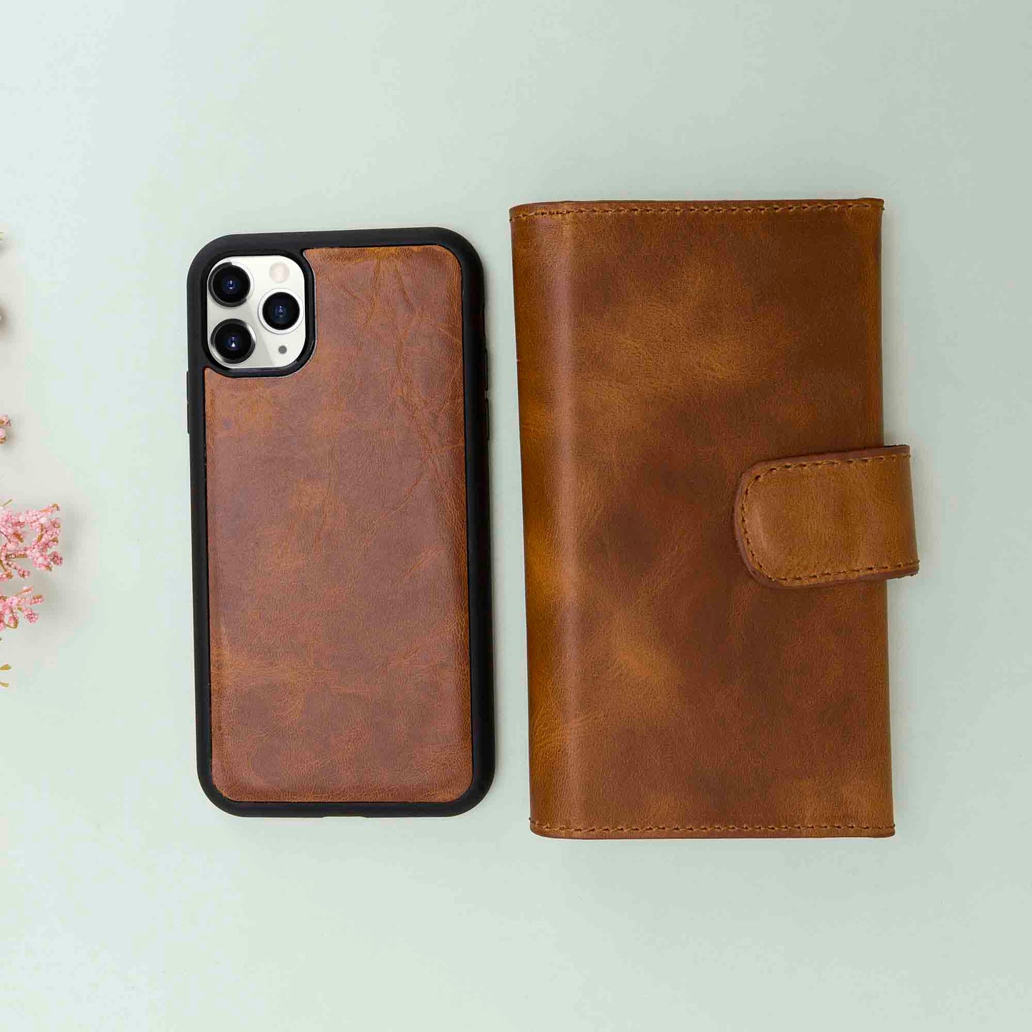 iPhone 11 Pro Leather Wallet Case Detachable RFID – Santa Mizuri Leather