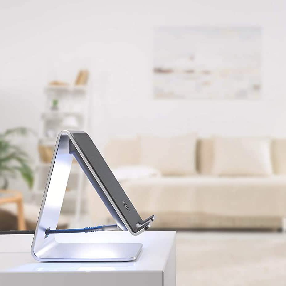 QC3.0 Fast Charging Qi Desktop Power Station with SoftGlow Leds DailySale