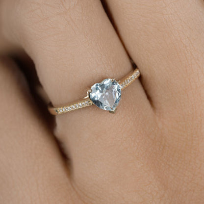 0.65 Carat Genuine Aquamarine and White Diamond 14K Yellow Gold Ring Bids.com