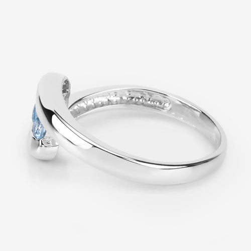 0.74 Carat Genuine Blue Topaz .925 Sterling Silver Ring Bids.com
