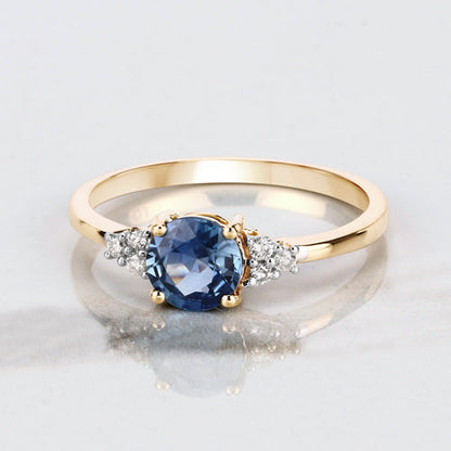 1.08 Carat Genuine Blue Sapphire and White Diamond 14K Yellow Gold Ring Bids.com