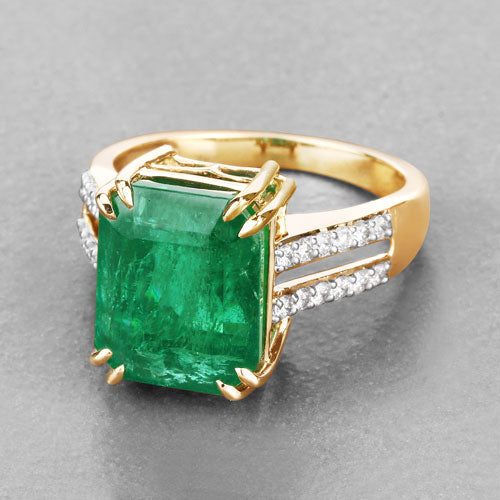 IGI Certified 8.49 Carat Genuine Zambian Emerald and White Diamond 14K Yellow Gold Ring Bids.com
