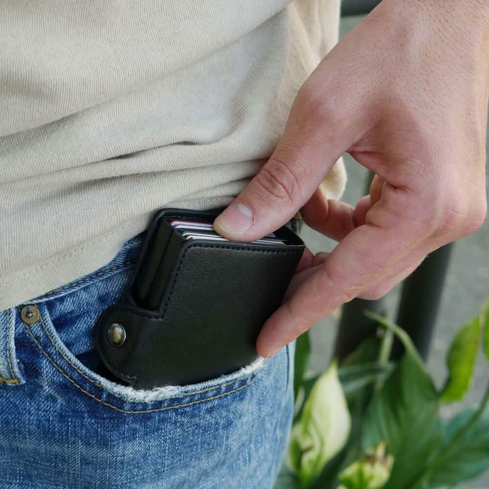 RFID-Blocking Cascading Quick Card Wallet DailySale