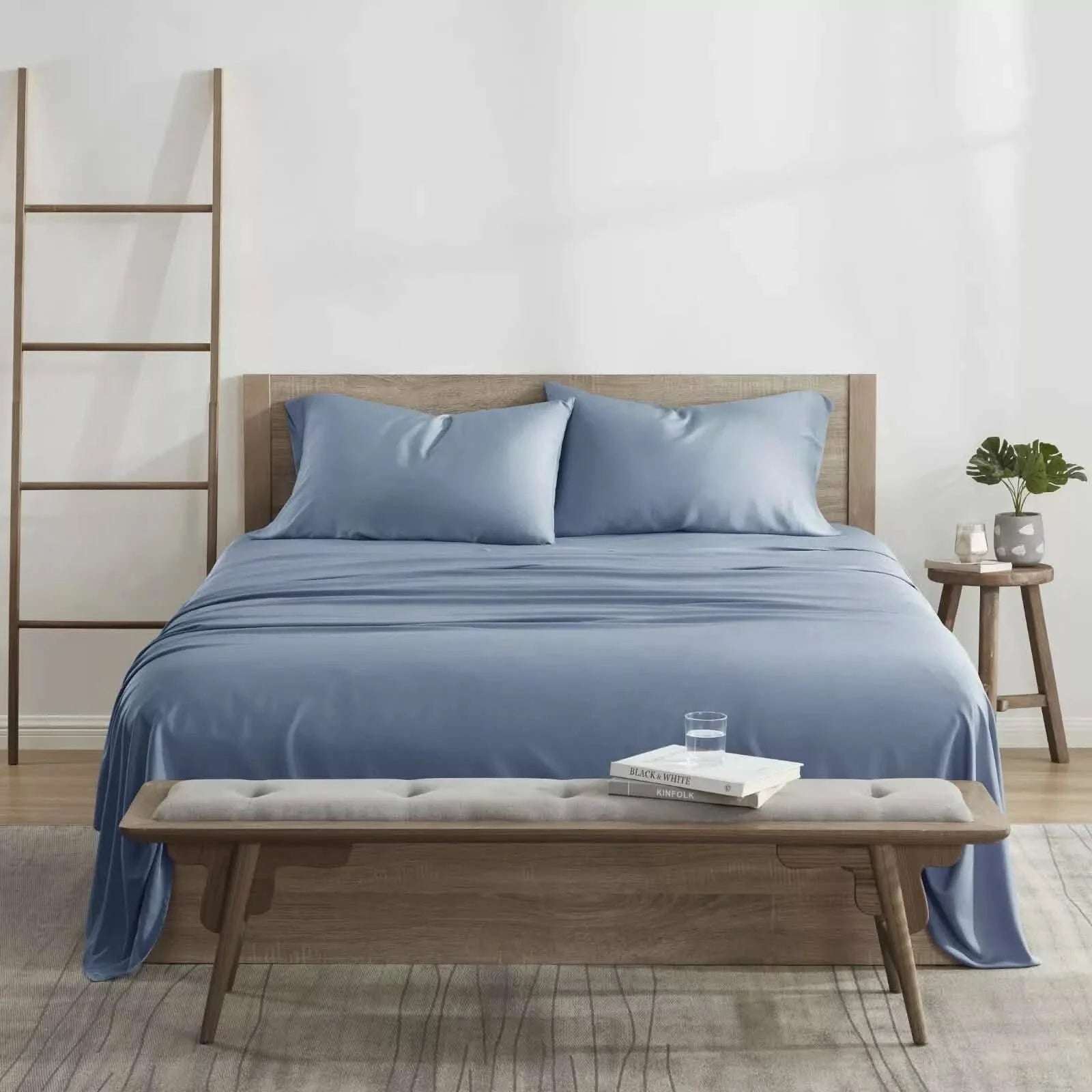 4-Piece Set: Kathy Ireland 300 Thread Count 100% Bamboo Sheet Set DailySale