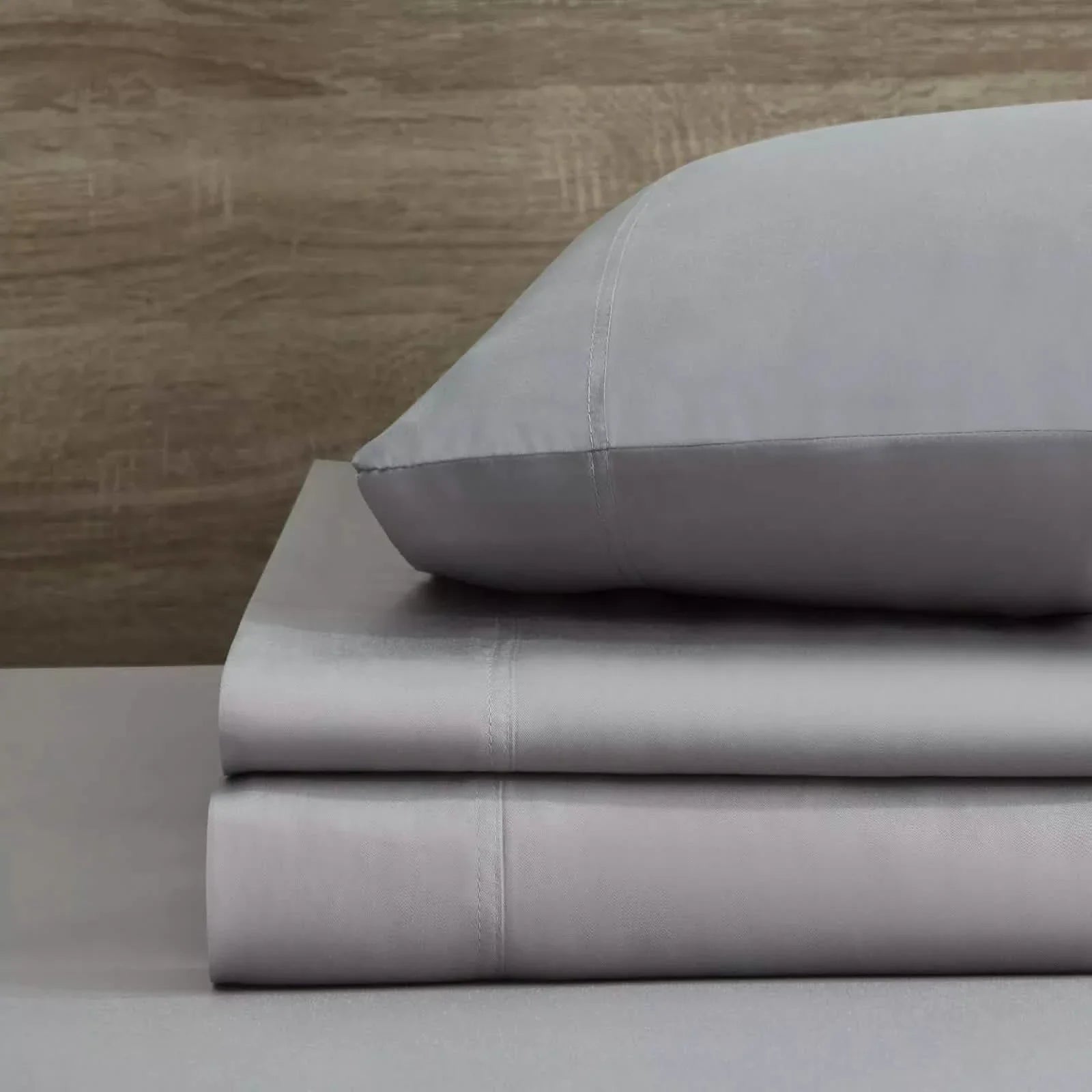 4-Piece Set: Kathy Ireland 300 Thread Count 100% Bamboo Sheet Set DailySale