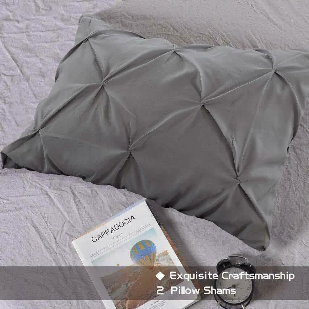 Laura's Lace 3 Piece Pintuck Pinch Pleated Duvet Cover DailySale