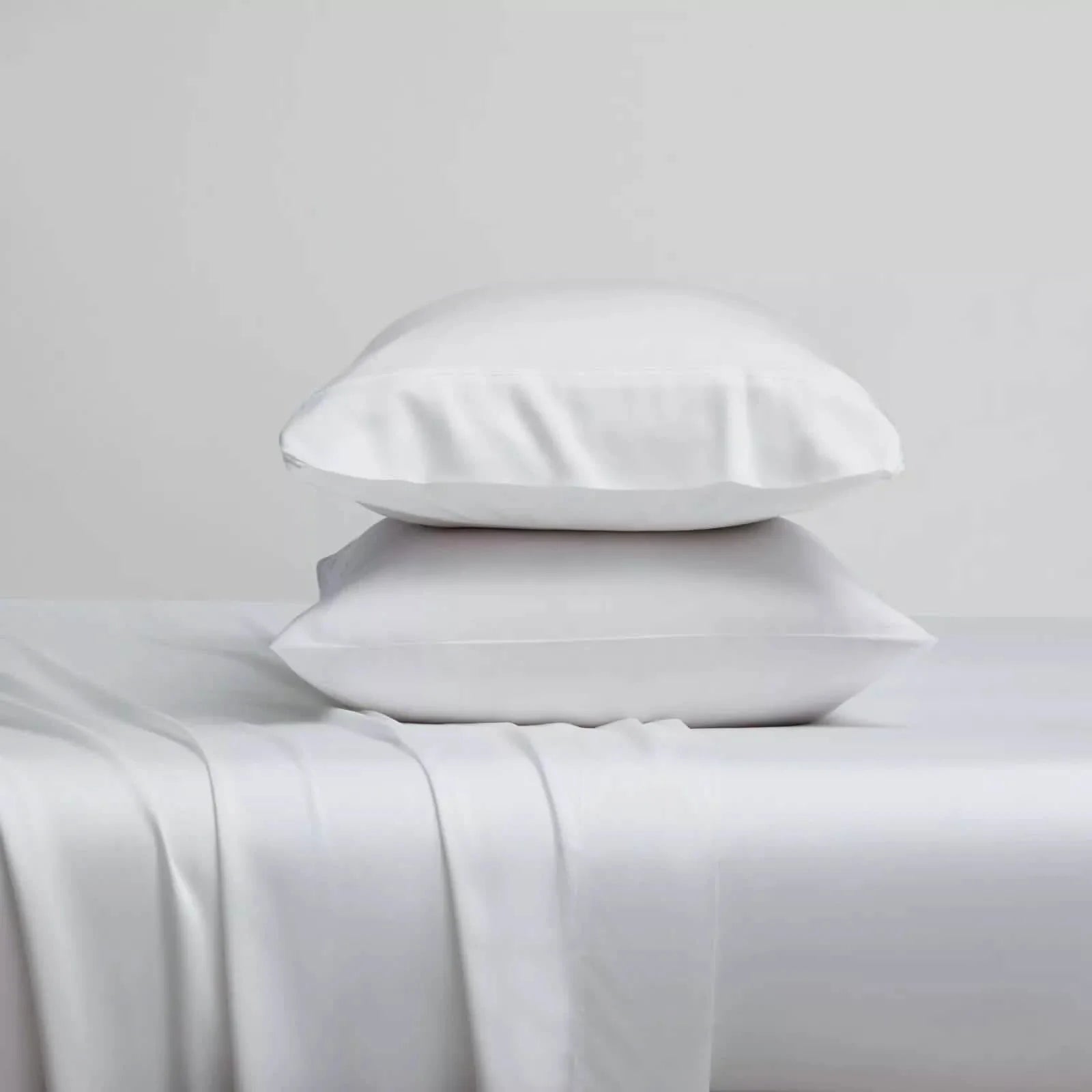 4-Piece Set: Kathy Ireland 300 Thread Count 100% Bamboo Sheet Set DailySale