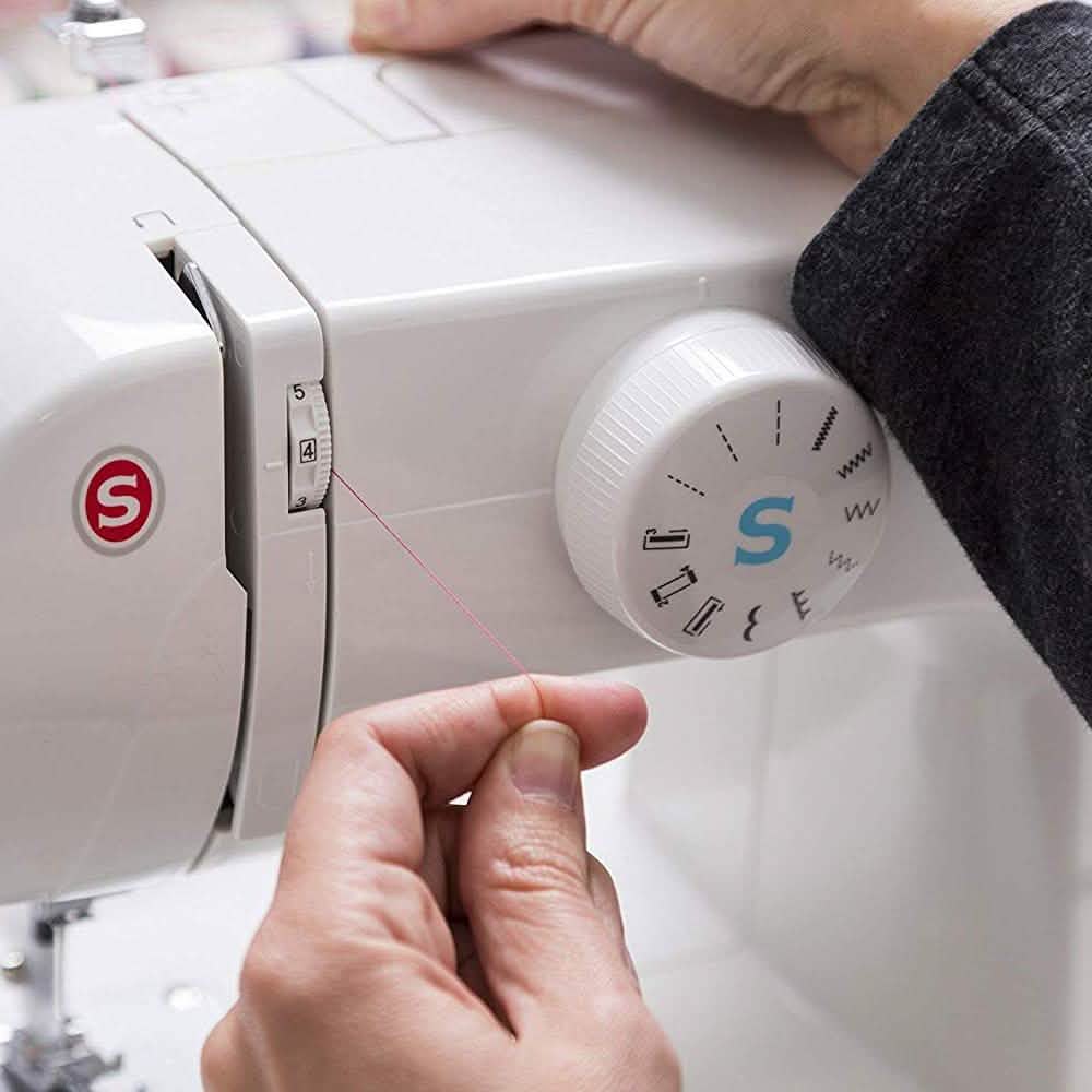 Singer Sewing Machine Start 1304 with 6 Built-In Stitches (Refurbished) DailySale