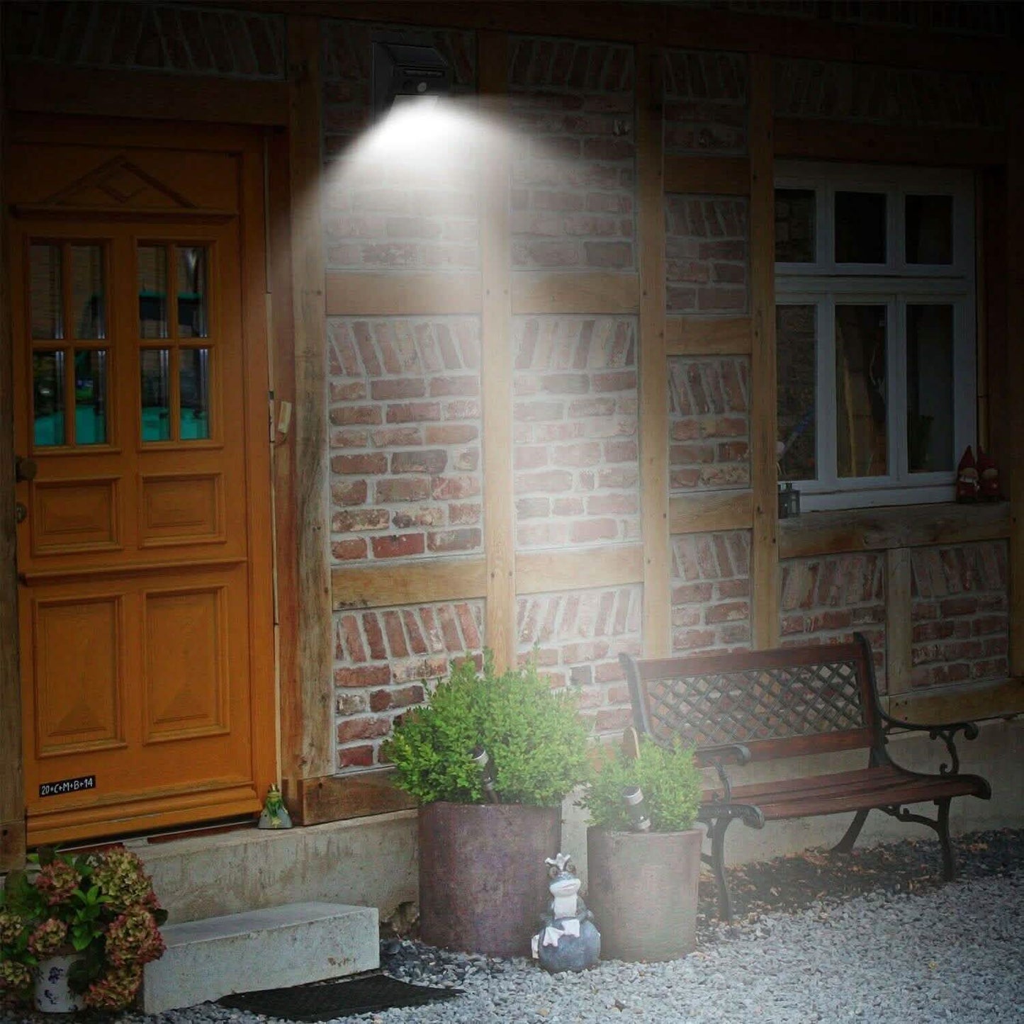 Solar Light 20 LEDs Outdoor PIR DailySale