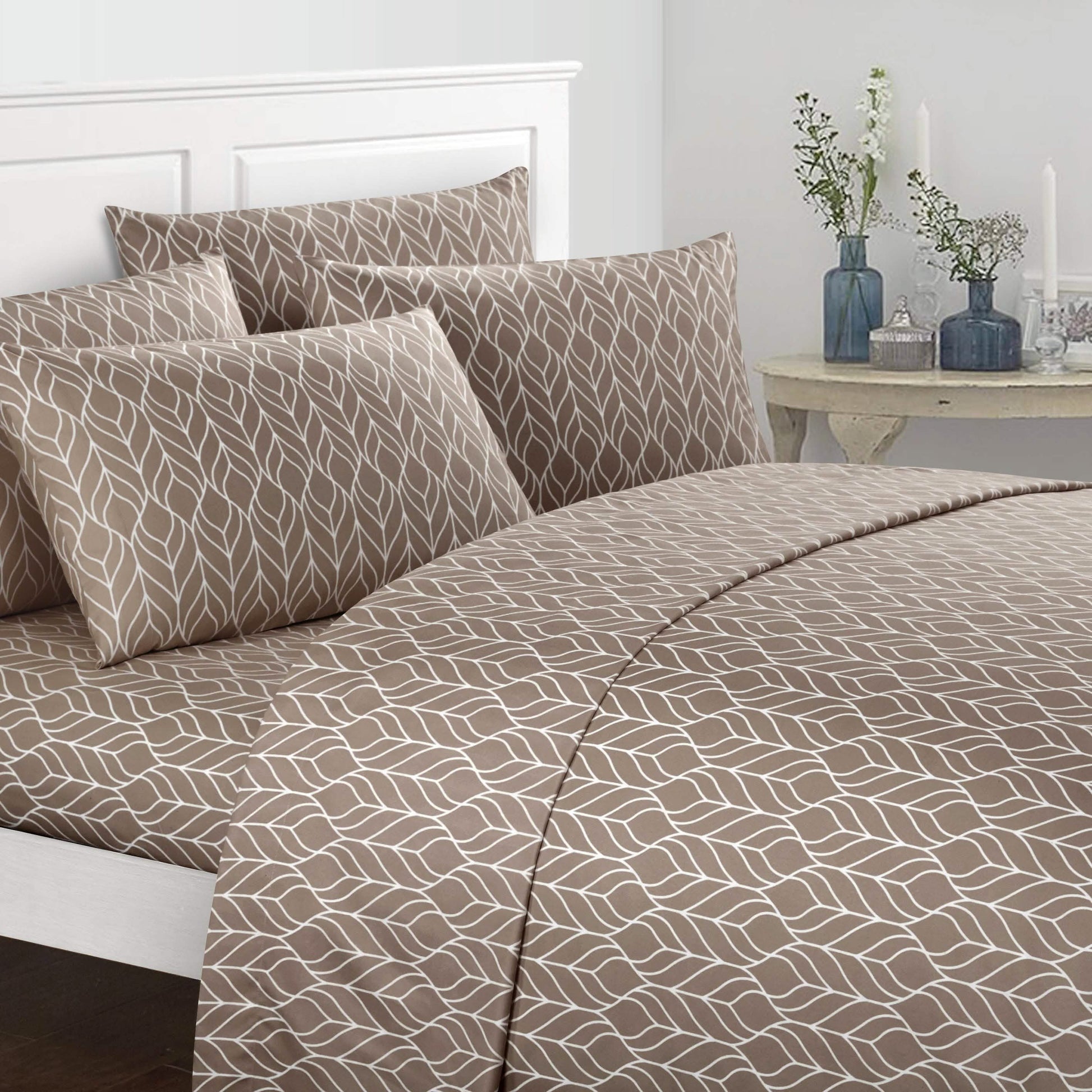 Super Soft Two-Tone Geometric Leaf Pattern Sheet Set DailySale