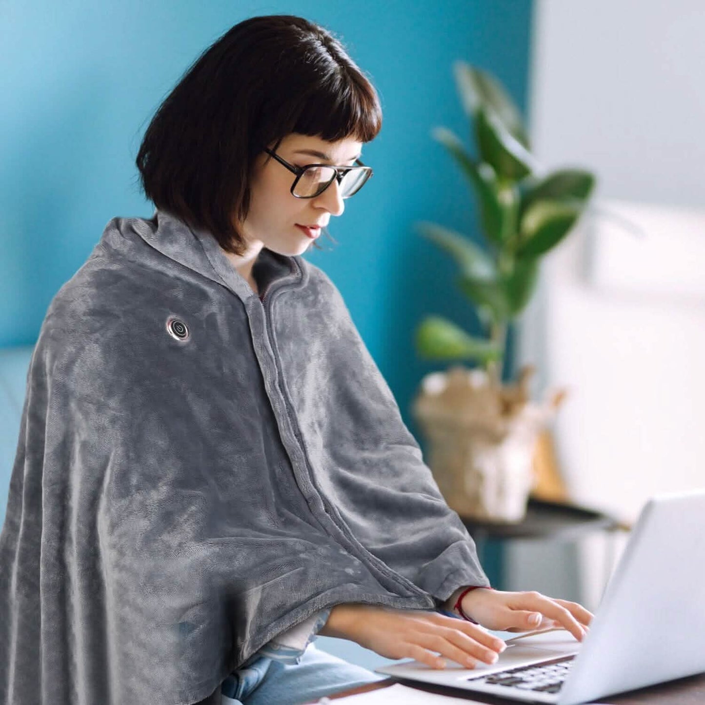 USB Heated Blanket Poncho Shawl Wrap Throw with Zipper Washable DailySale