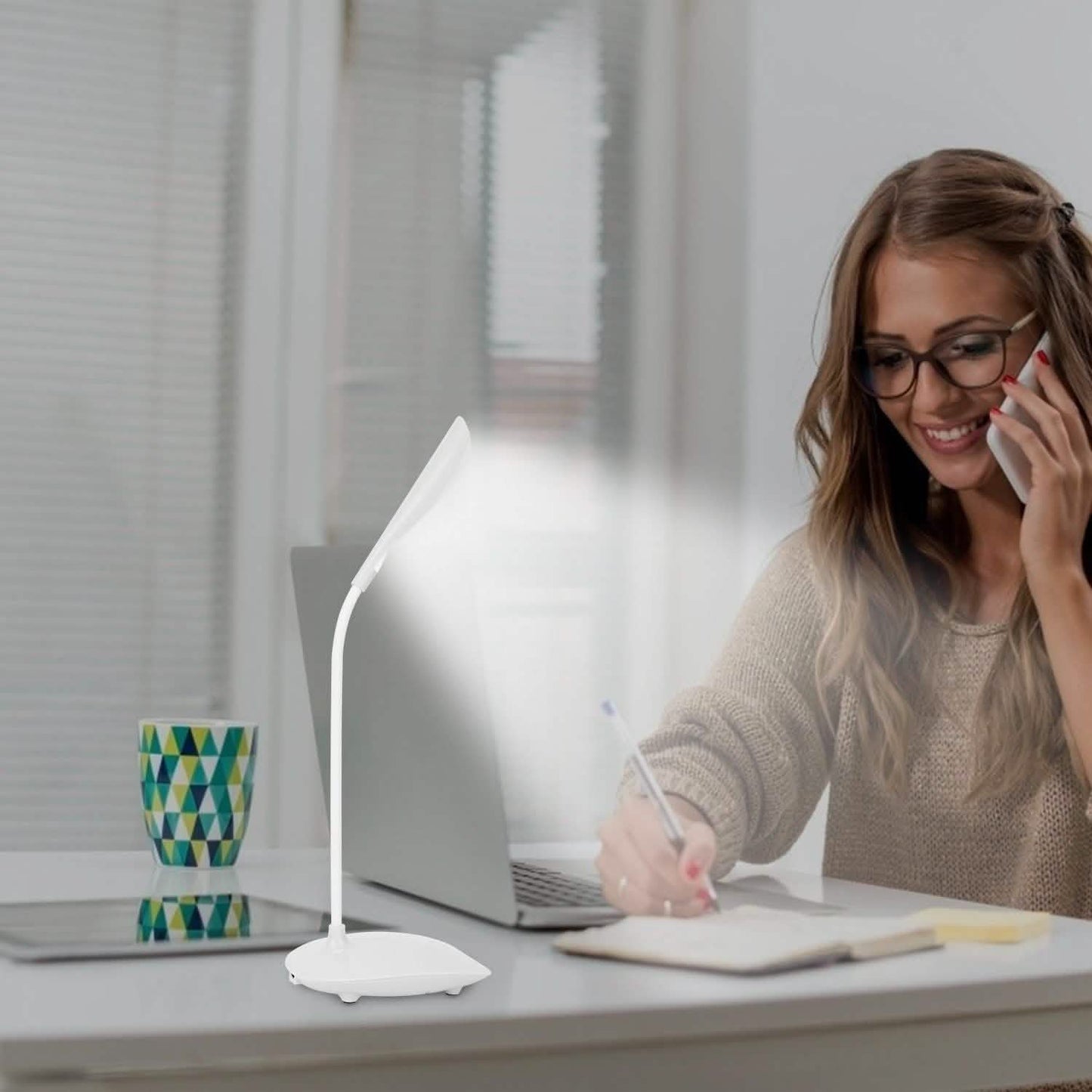 USB Rechargeable Table Lamp Dimmable LED Flexible Gooseneck Desk Light DailySale