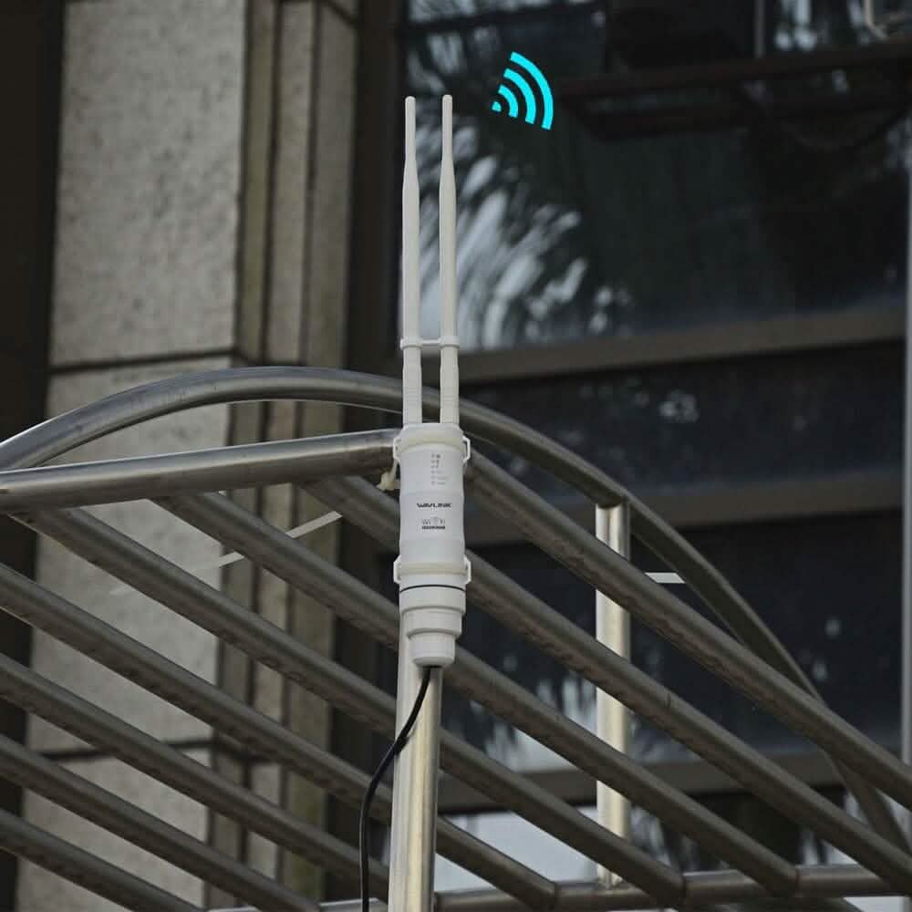 WAVLINK Outdoor WiFi Range Extender AC600 High Power Weatherproof Outdoor WiFi Extender  (Refurbished) DailySale