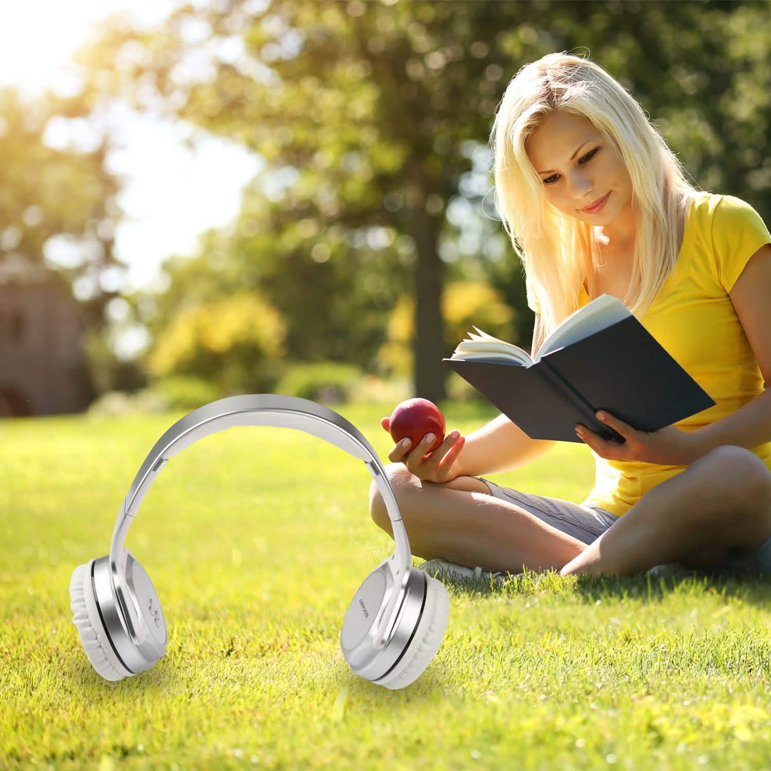 Wireless Foldable Headphones with Built-in Speaker DailySale