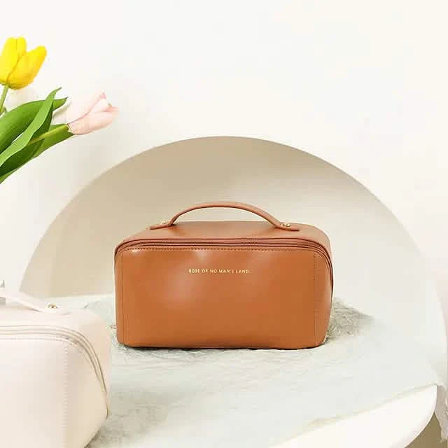 Women's Large Capacity Portable Cosmetic Bag DailySale