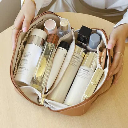 Women's Large Capacity Portable Cosmetic Bag DailySale