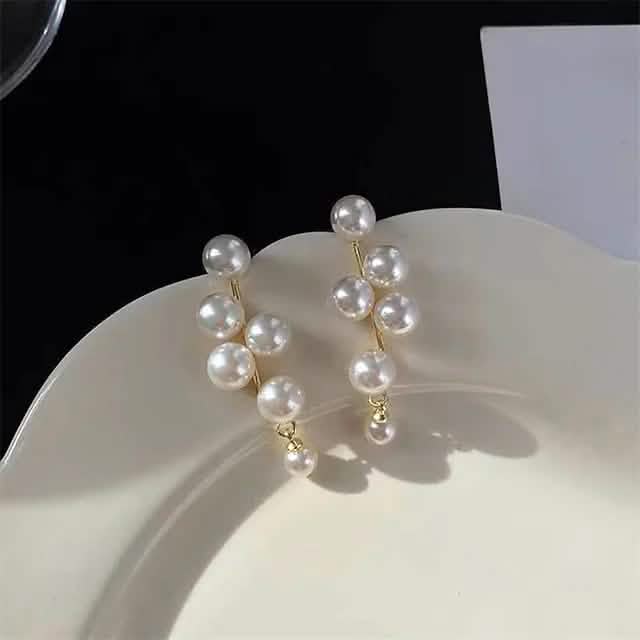 Women's Pearl Alloy Stud Earrings DailySale