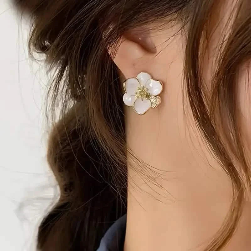 Zinc Alloy Pretty Sweet Flower Design Stud Earrings DailySale